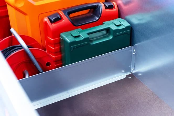 Zusätzlicher Fachteiler