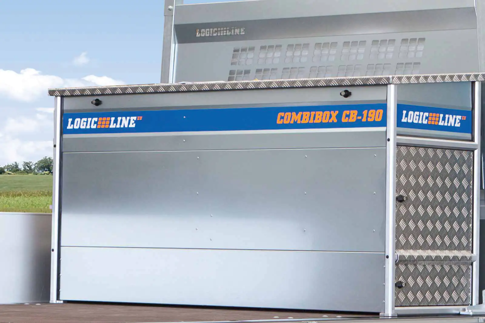 Versatile boxes for your IVECO Daily