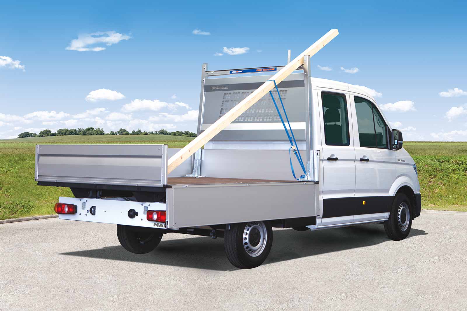 Carry heavy loads on the MAN TGE