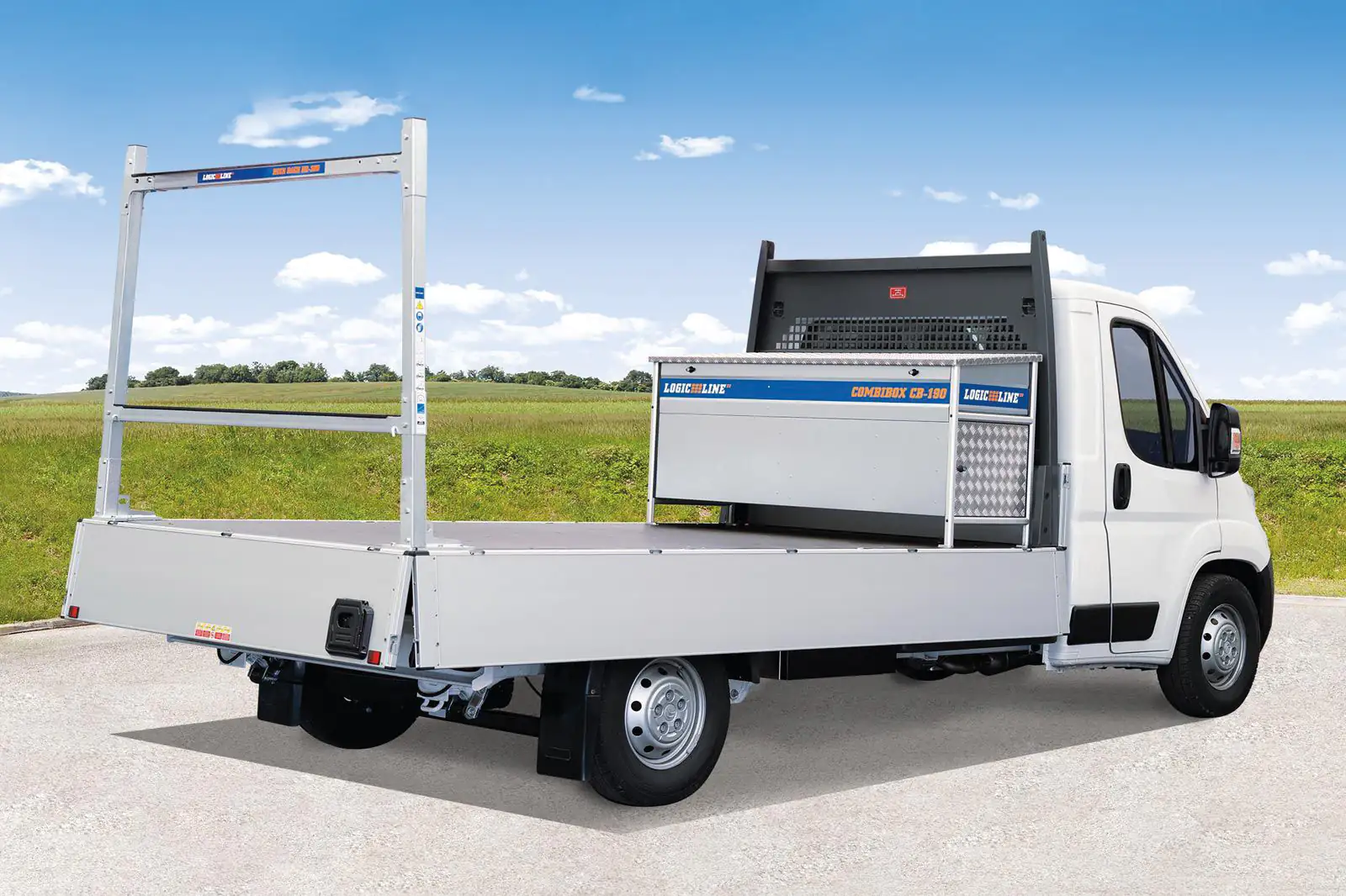 Peugeot Boxer with practical box