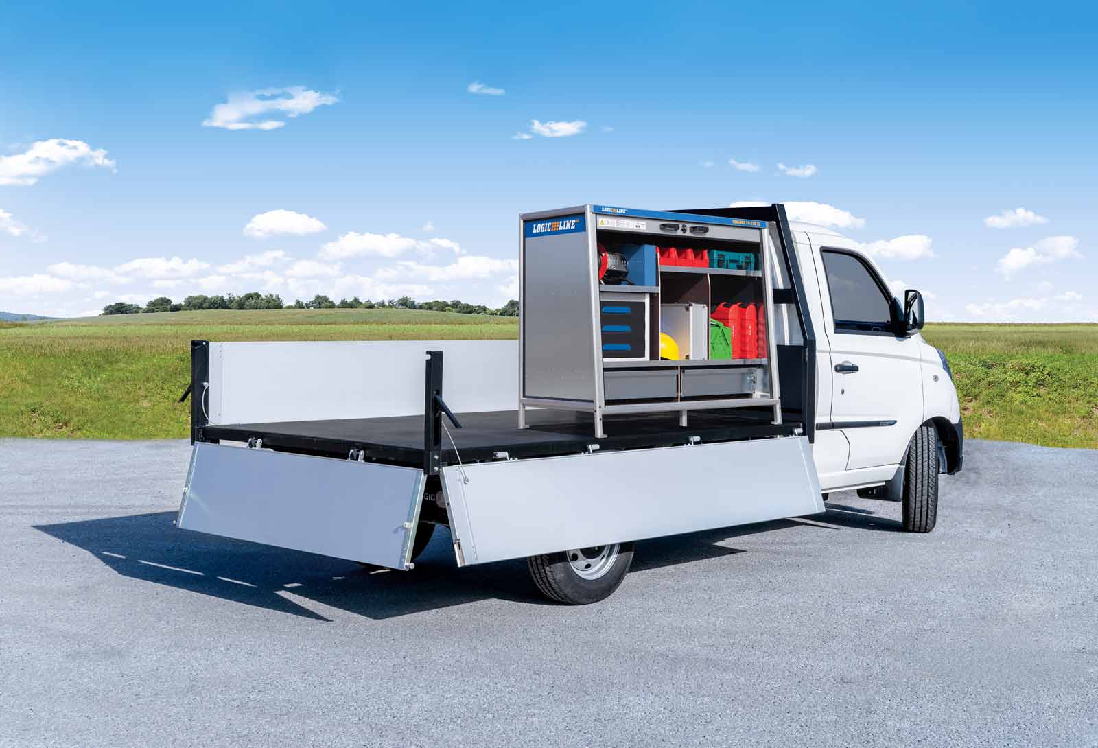 Transport Boxes for the Flatbed loading area